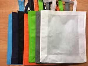 Τσάντες Οικολογικές, 38X42 CMX8 πιέτα,Κωδ. Μ100-038, Non Woven 1,30€ με Εκτύπωση.