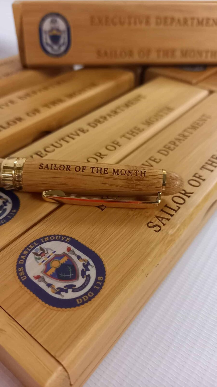 pen in bamboo box Κωδ.9912-345 Με Χάραξη το Σχέδιο σας 13,00€