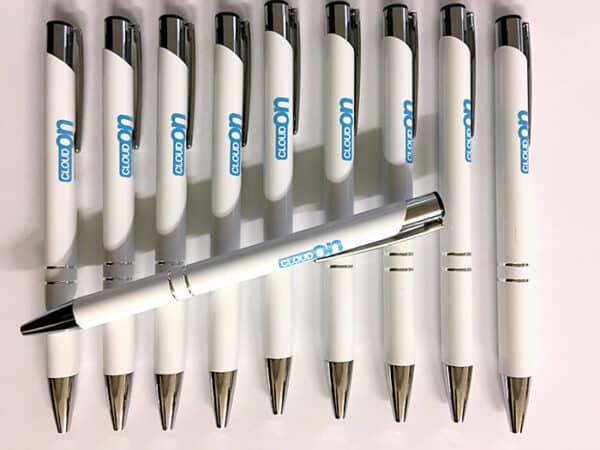 MYGRAFISTASCOM-8893-2