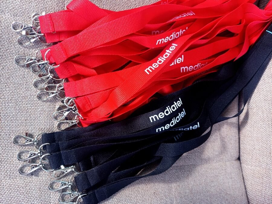 Lanyard 2,5CM with safety breakaway κωδ. 9661-033 με Εκτύπωση.